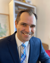 Headshot of Louis Piper