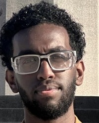 Headshot of Hamza Duale